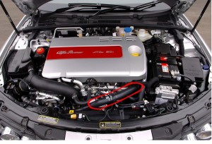 2005-Alfa-Romeo-159-Engine.jpg