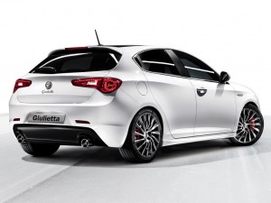 alfa-romeo-giulietta-navrat-slavneho-jmena-id818_02.jpg