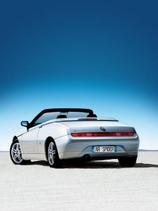 Alfa-Romeo-Spider-005.jpg