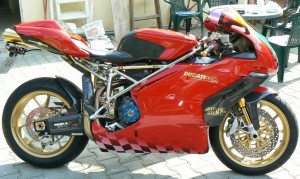Ducati.jpg (201.06 KiB) Zobrazeno 4626 x Ducati.jpg