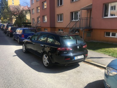 IMG_4959.JPG (173.67 KiB) Zobrazeno 8961 x Myslim, že s tímhle výfukem to vypadá fakt lépe